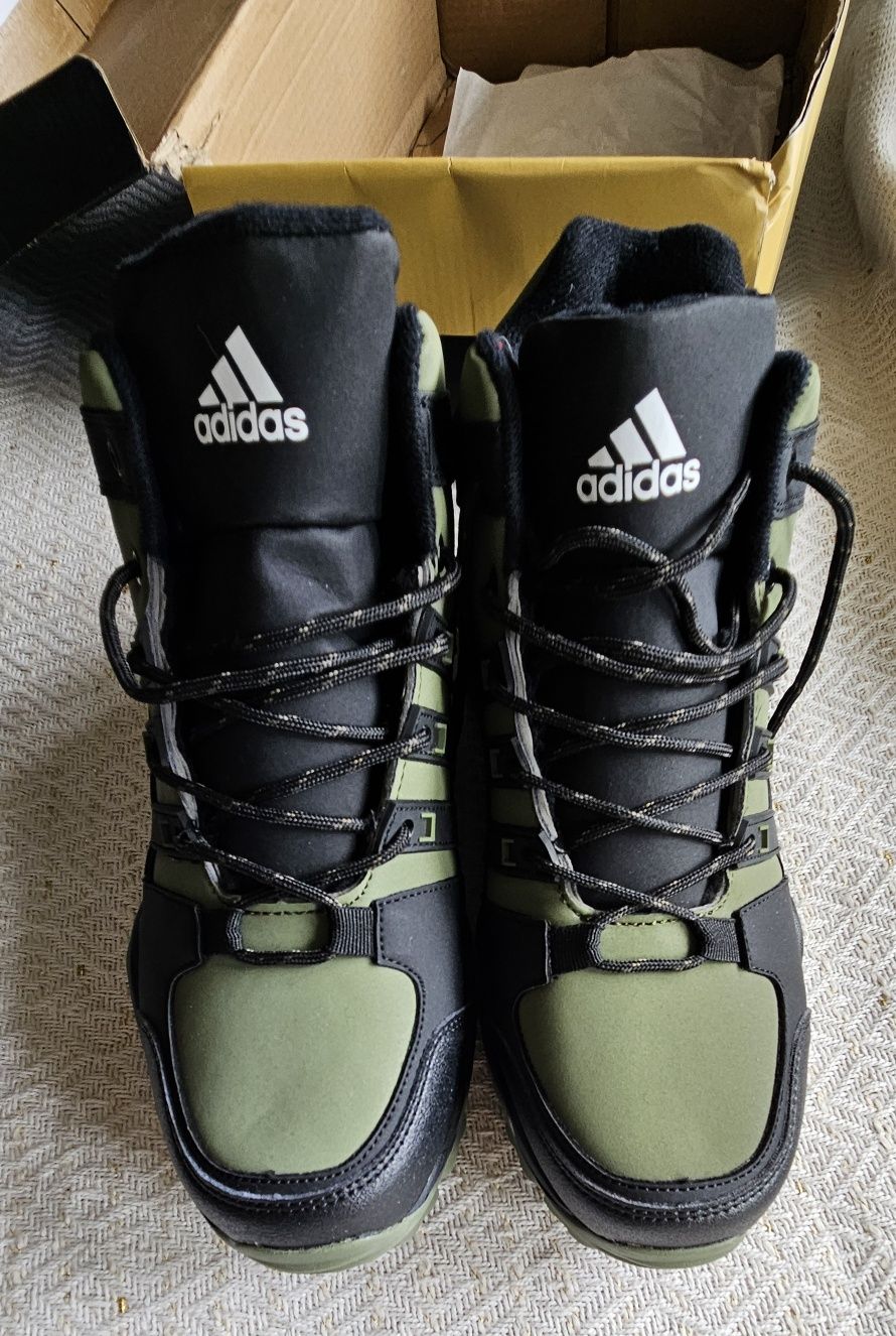 Adidas buty 43 nowe męskie ocieplane zielone super fason futro trapery