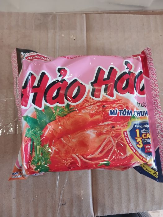 Вьетнамская рисовая лапша быстрого приготовления рисова локшина