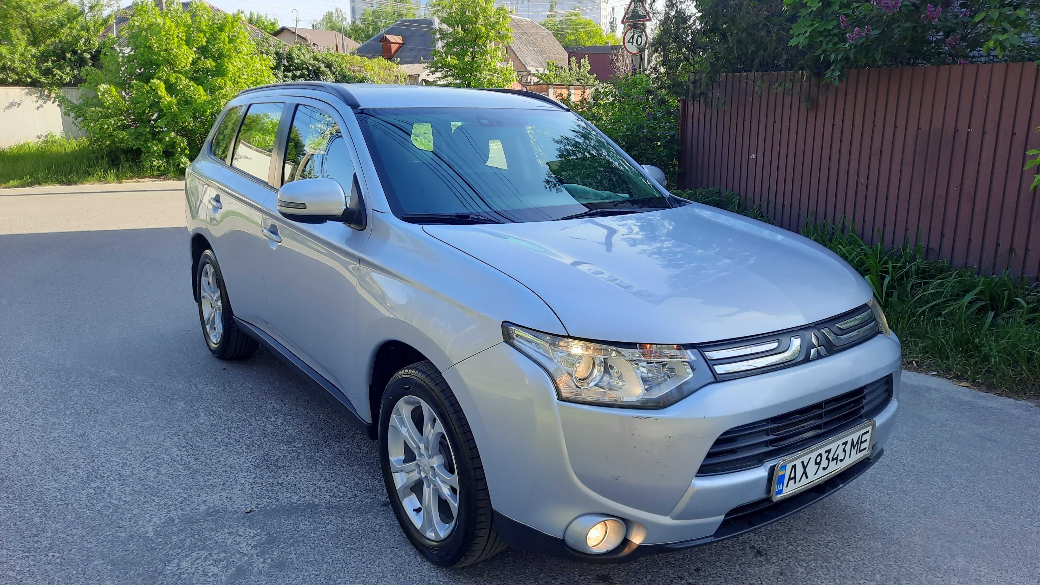 Mitsubishi Outlander 2013 Офіційна! 4WD повний привід,автомат