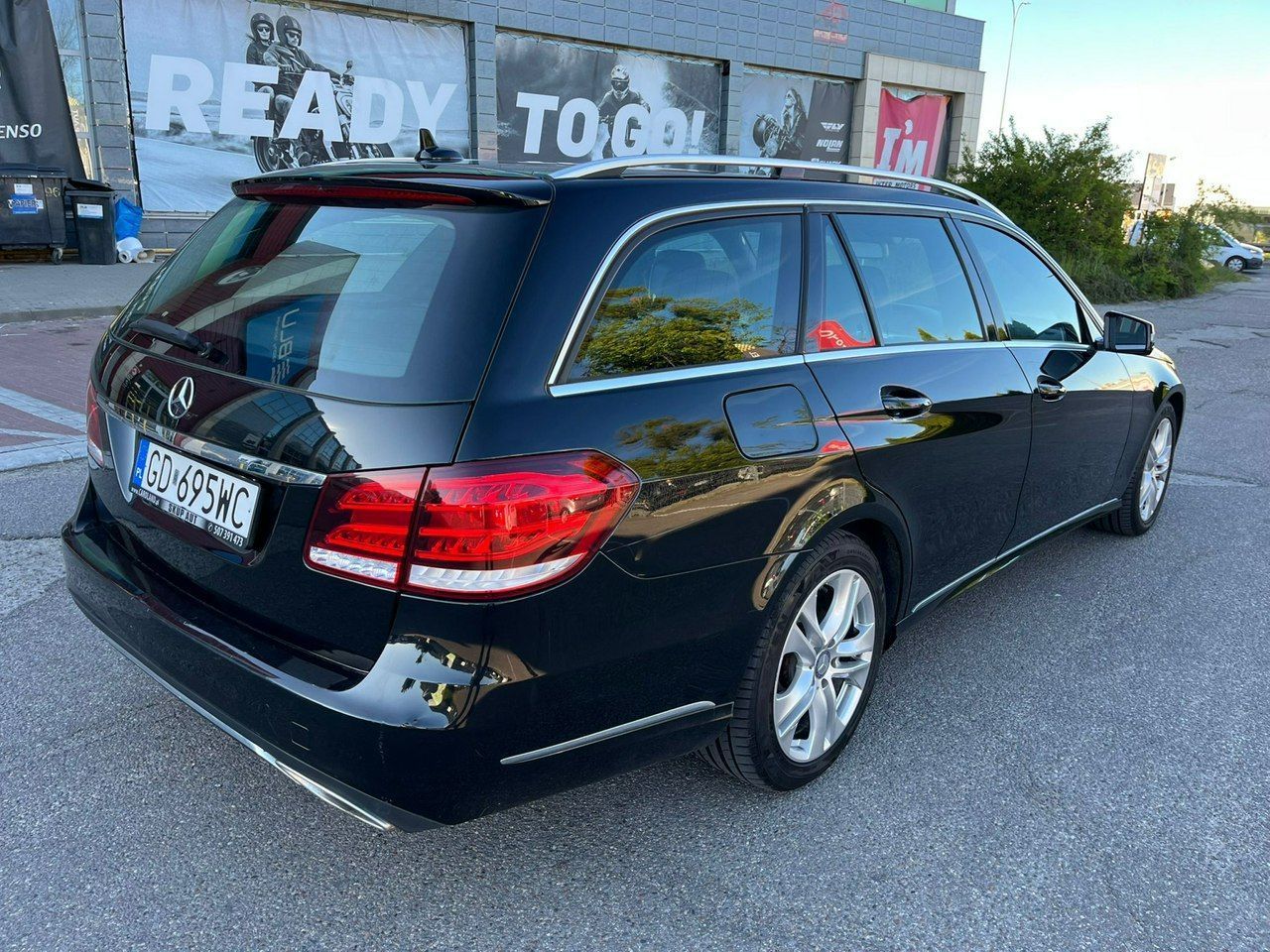 Mercedes-Benz Klasa E Mercedes-Benz Klasa E 2,2 D 170KM Automat Kombi Skóry LED el. klapa 2k