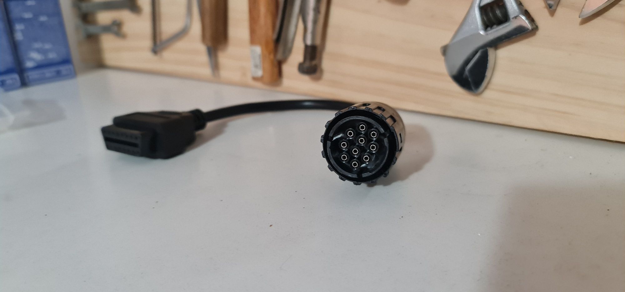 Cabo Adaptador OBD2 10-16 pinos BMW