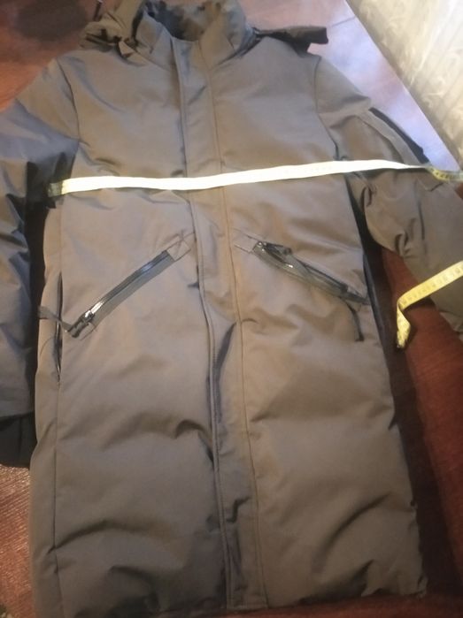 Зимова чоловіча куртка