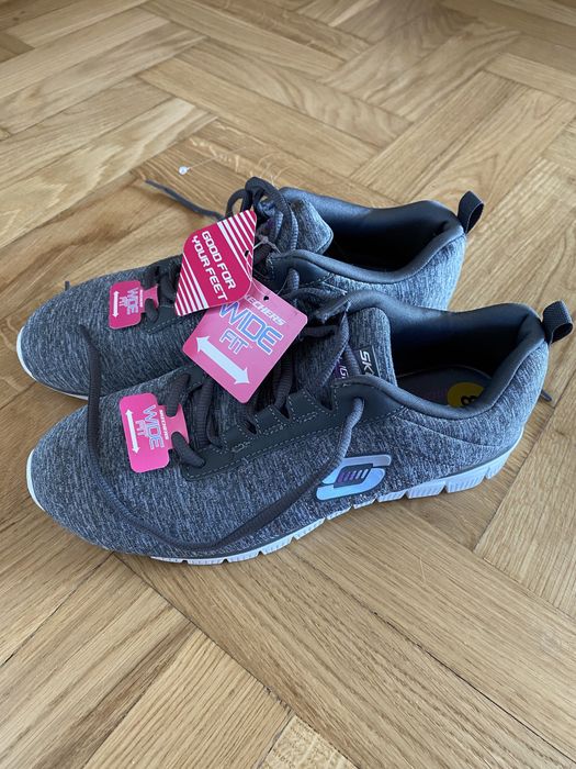 Adidasy Skechers Memory Foam