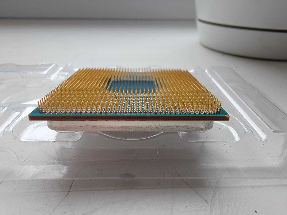 AMD Ryzen 7 2700 PRO CPU