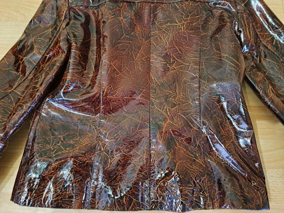 Шкіряний піджак-куртка жіночий