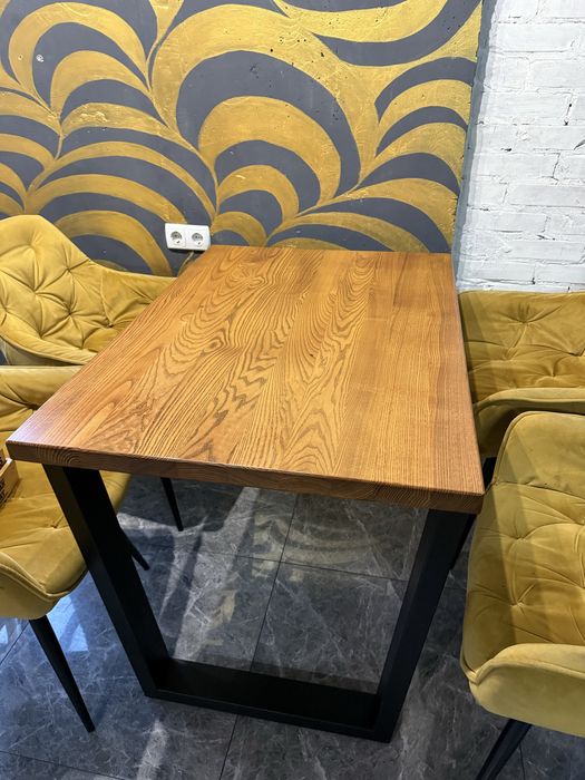 стіл в стилі лофт деревʼяний металевий