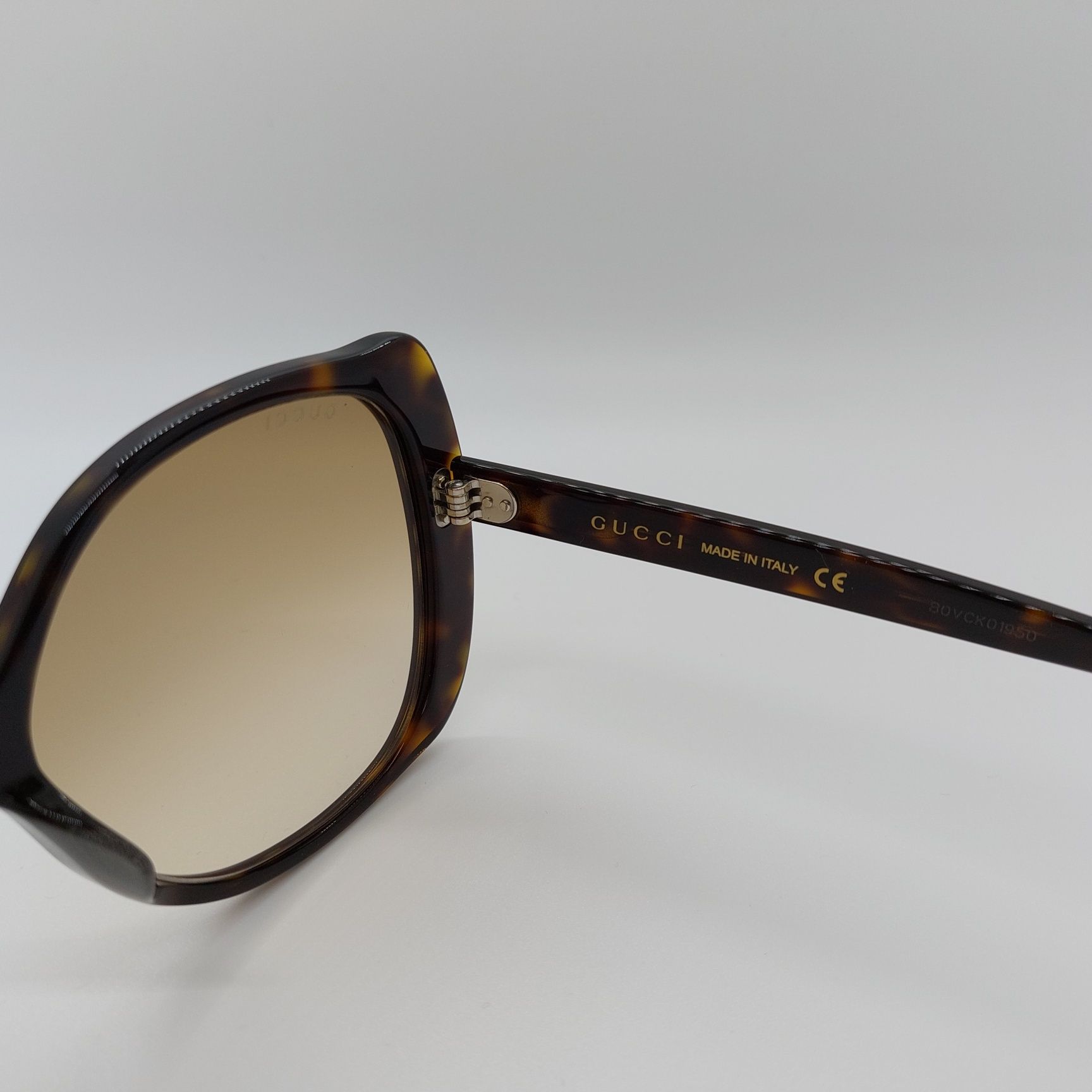 Óculos sol Gucci originais
Preço original €280

- novos e nunca usados