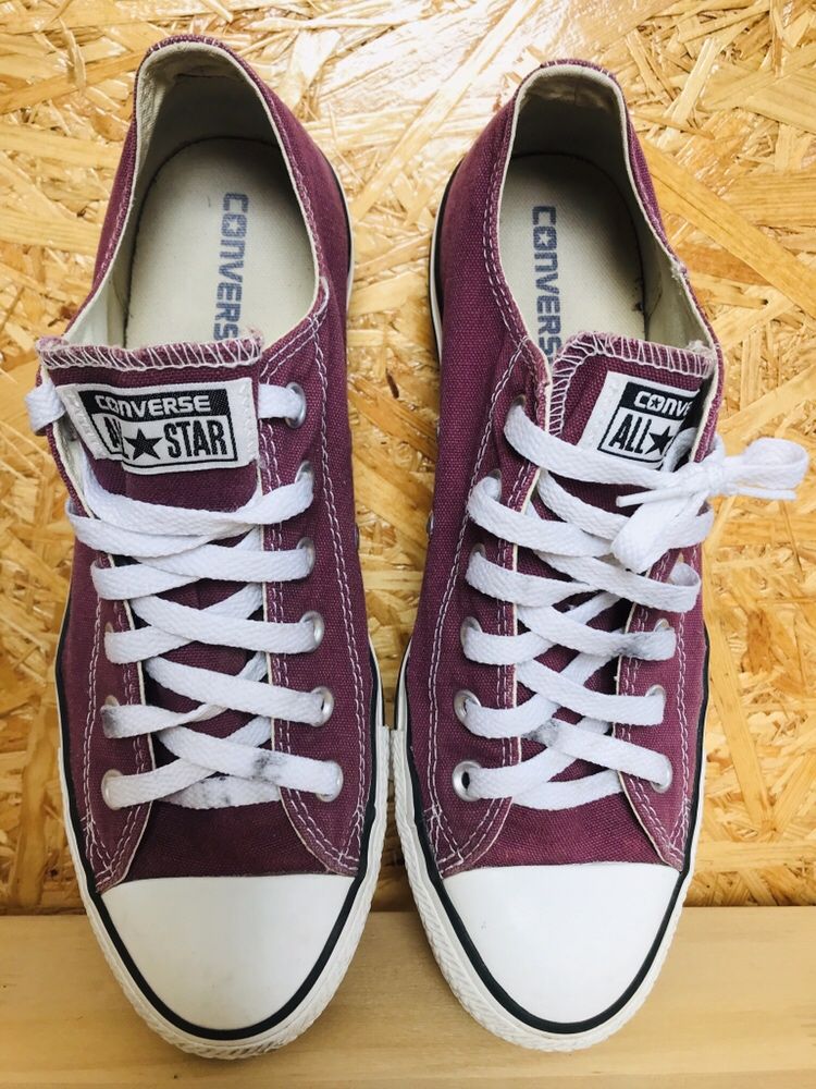 CONVERSE bordowe rozm. 41,5 dł. wkł. 26,5cm