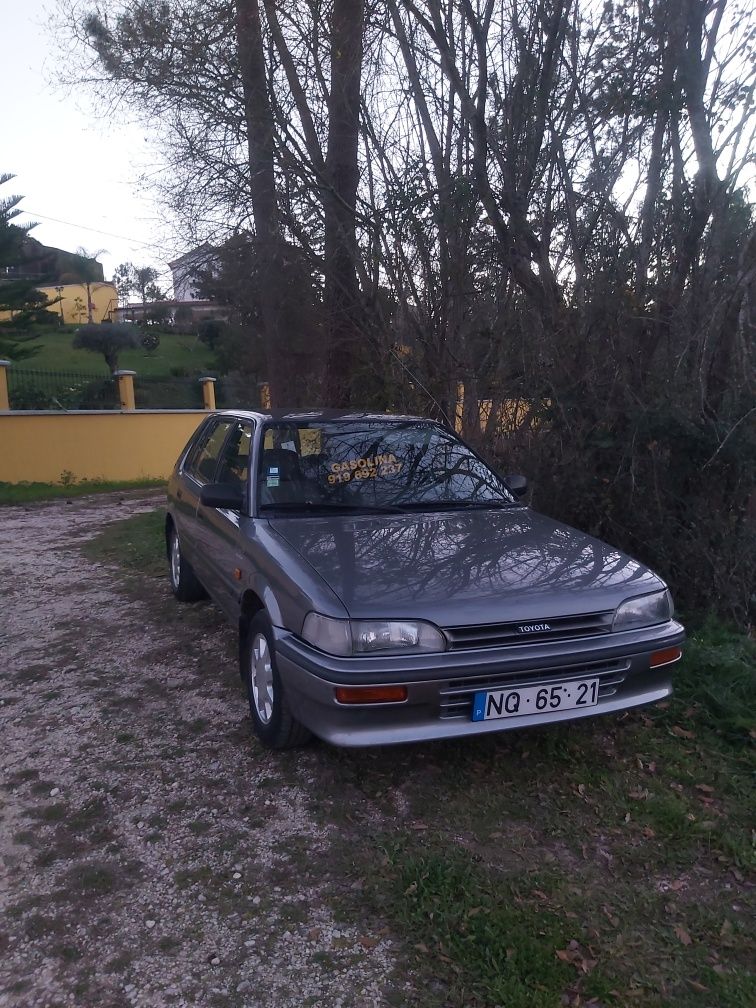 Toyota corolla XL 1.3 12v