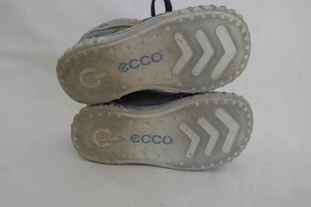 Buty, trzewiki buciki trampki ECCO rozmiar 22 dł. wkł. 13,7 cm