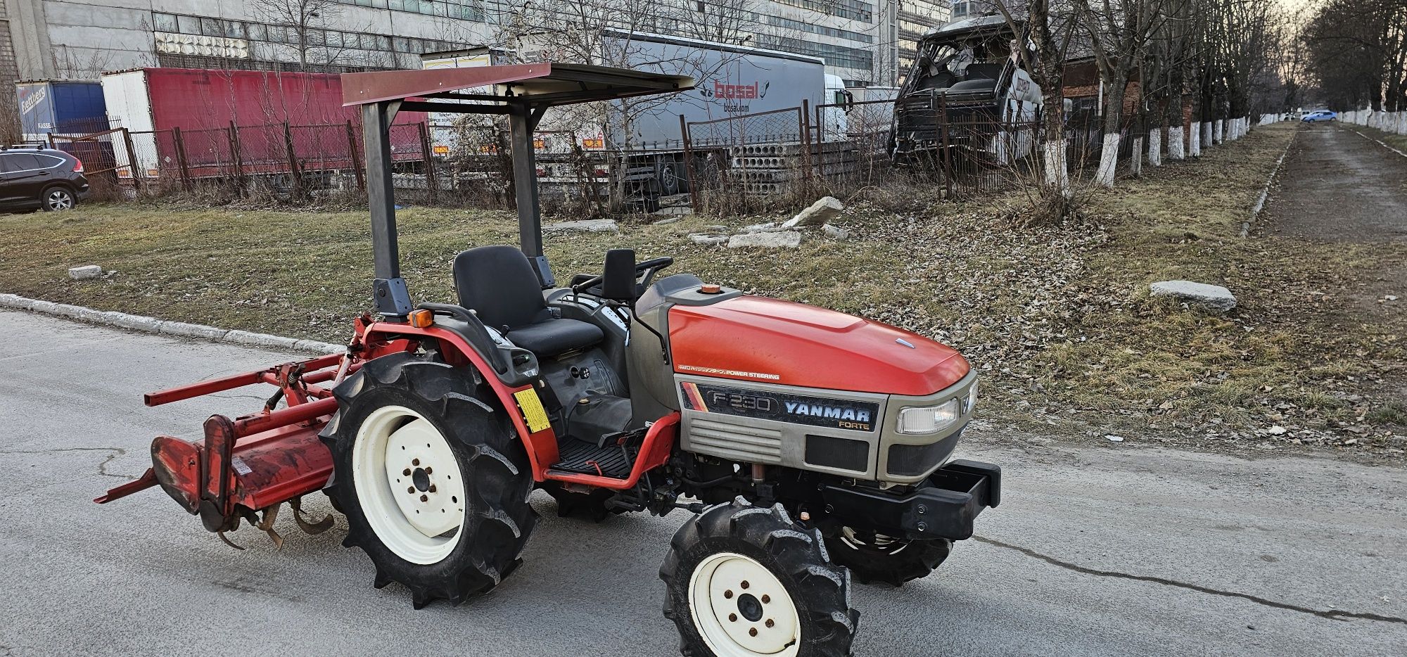 Японський Мінітрактор Трактор  Yanmar F 230
