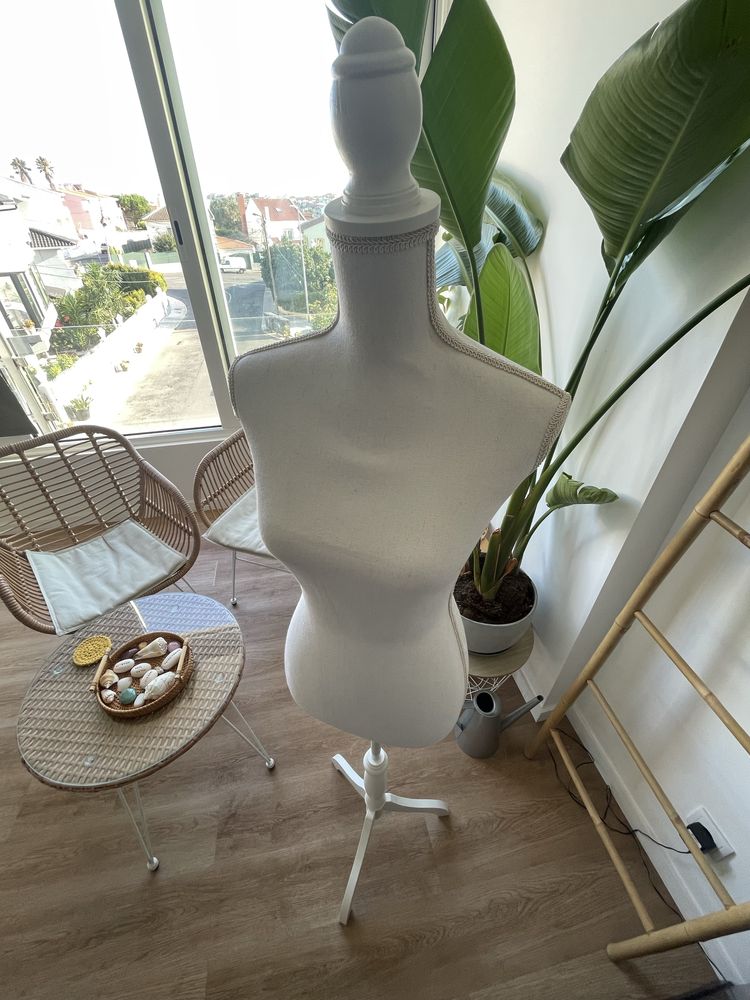 Manequim - 162cm, mulher