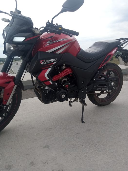 Продам мотоцикл Spark 250r33