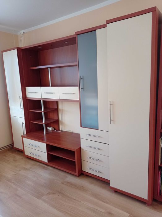 Meble pokojowe młodzieżowe