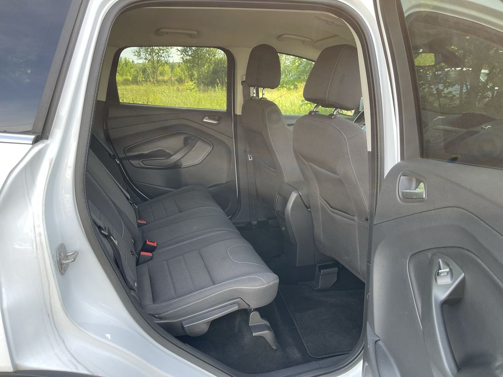 Ford Kuga 1,6 benzyna 2013