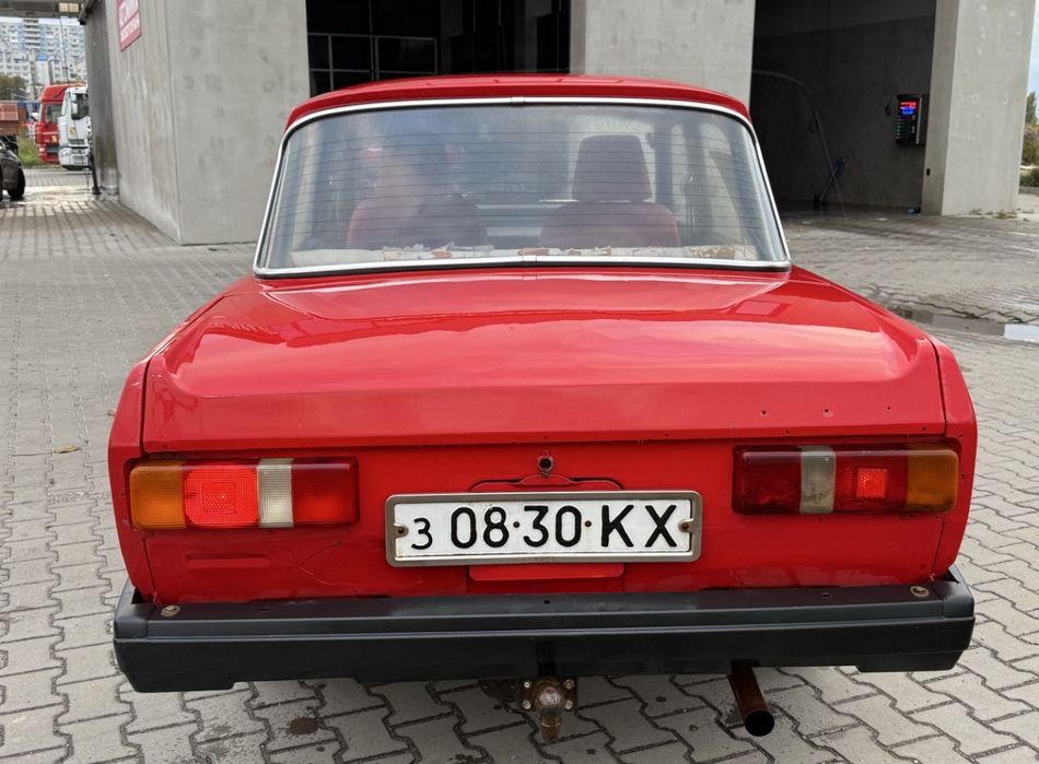 Москвич азлк 2140