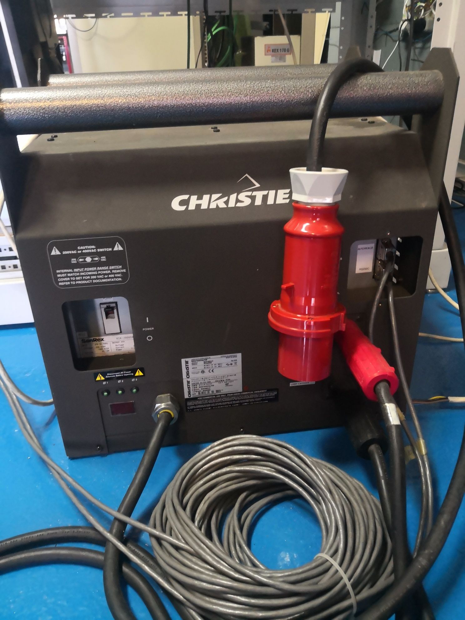 Проектор Christie CP2000 XB