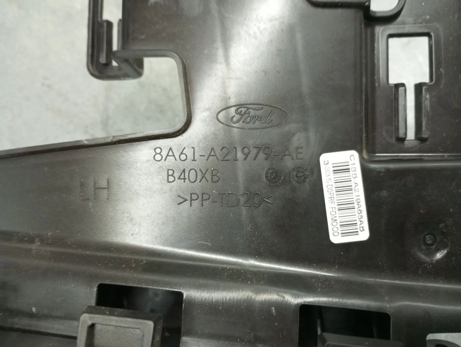 Fechadura / fecho porta frente esquerdo FORD Fiesta VI (CB1, CCN)