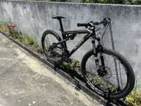Bicicleta Carbono Scott Spark 30 27.5 18” (M)