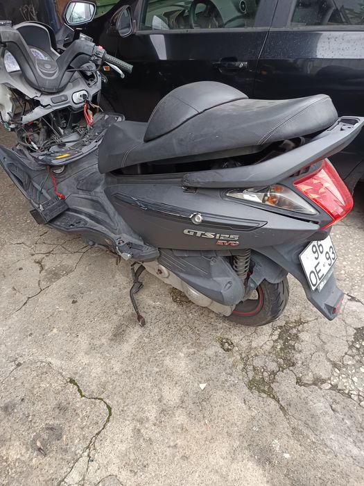 Vendo sym 125  GTS 125 evo