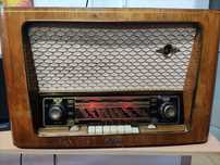 Rádio da marca " schaub"
