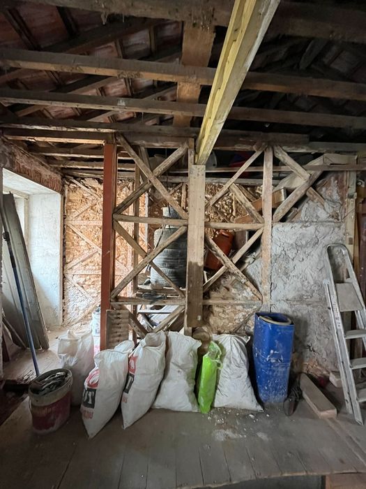 Dou entulho a quem precisar