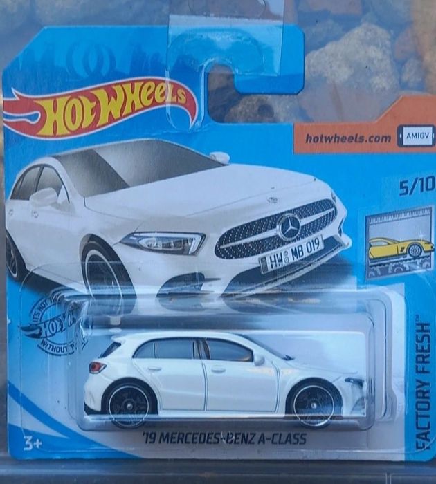 19 mercedes-benz A-class hot wheels