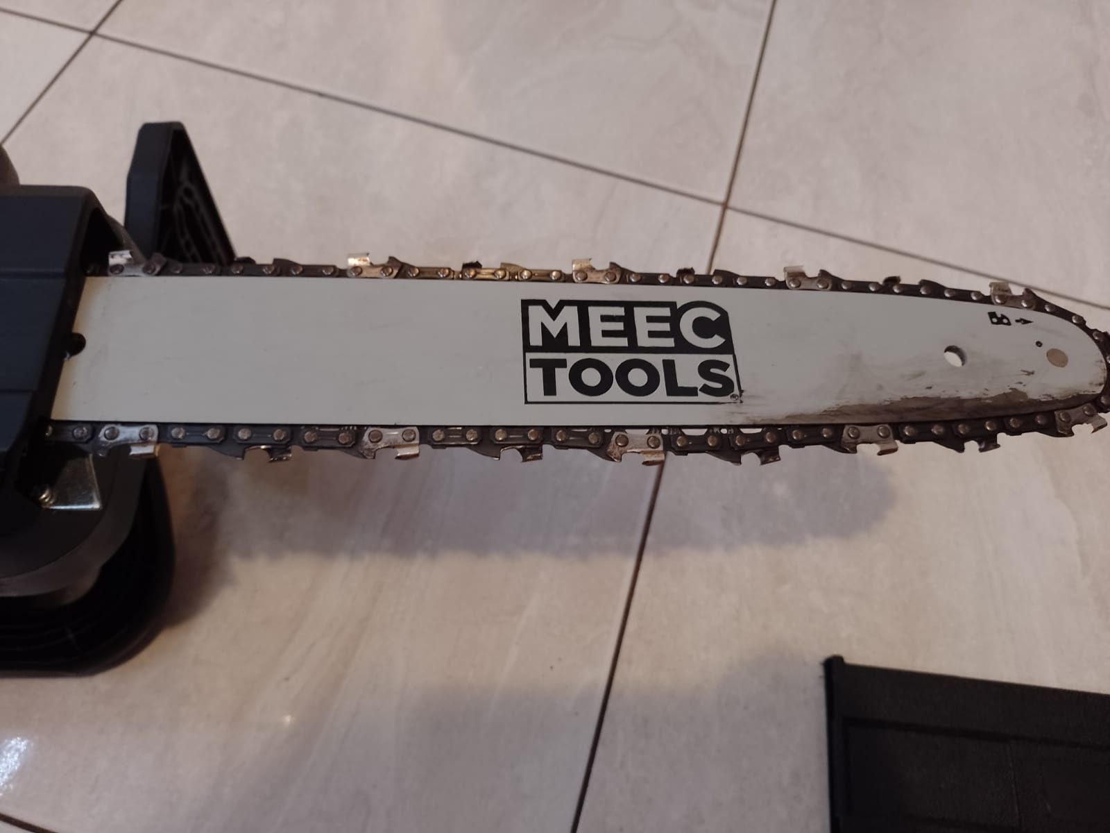 Pilarka elektryczna łańcuchowa Meec Tools 111dB