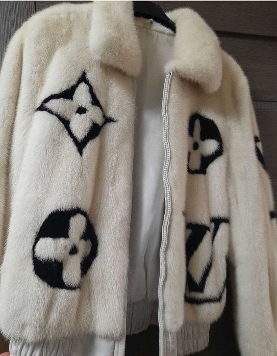 Фірмова норкова шуба ,бомбер Nafa