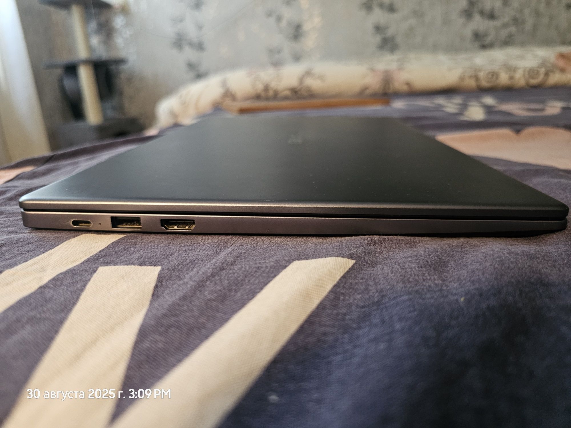 Срочно продам ноутбук Huawei Matebook D15