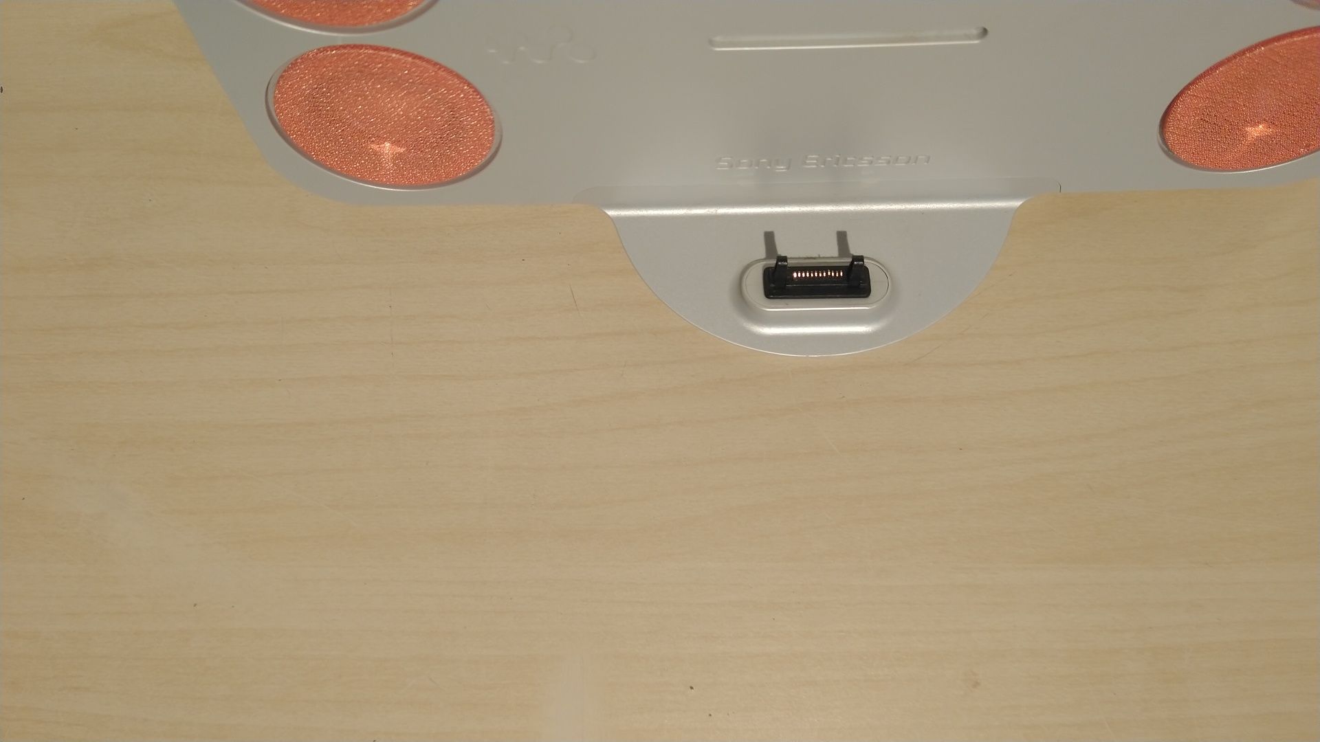 Sony Ericsson MDS-60 Speaker Dock