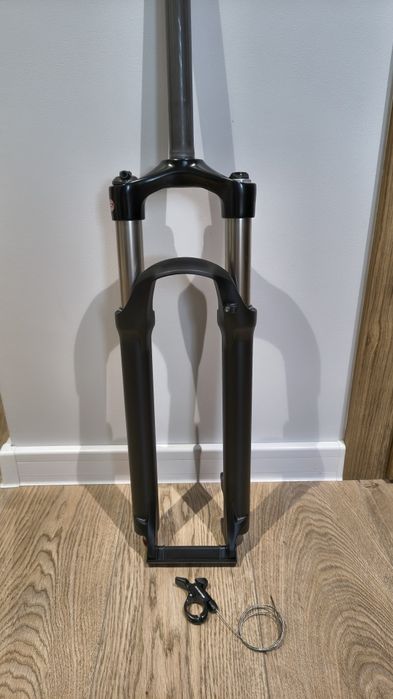 Amortyzator rowerowy SR Suntour XCR 32 RLR Air, koło 29 cali