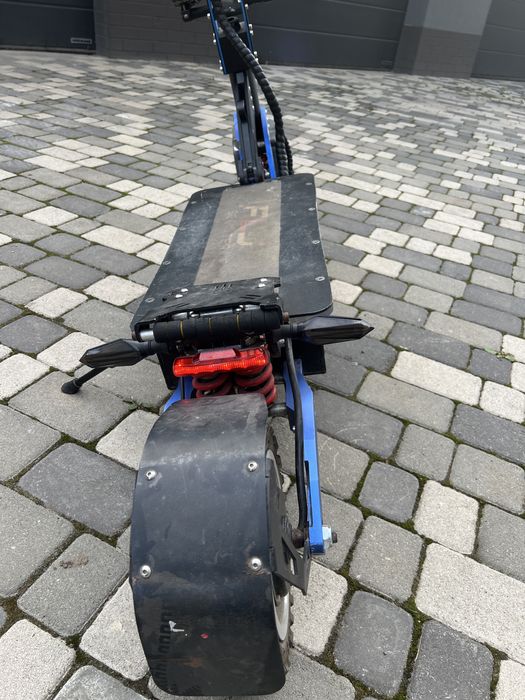 Електросамокат FLJ SK3-3 72V/7000 W/11″/Dual motor/45 Ah/100км/