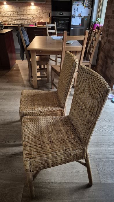 Krzesła, wiklina, oddam za darmo