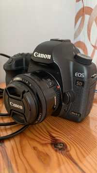 Canon 5D mark II с объективом