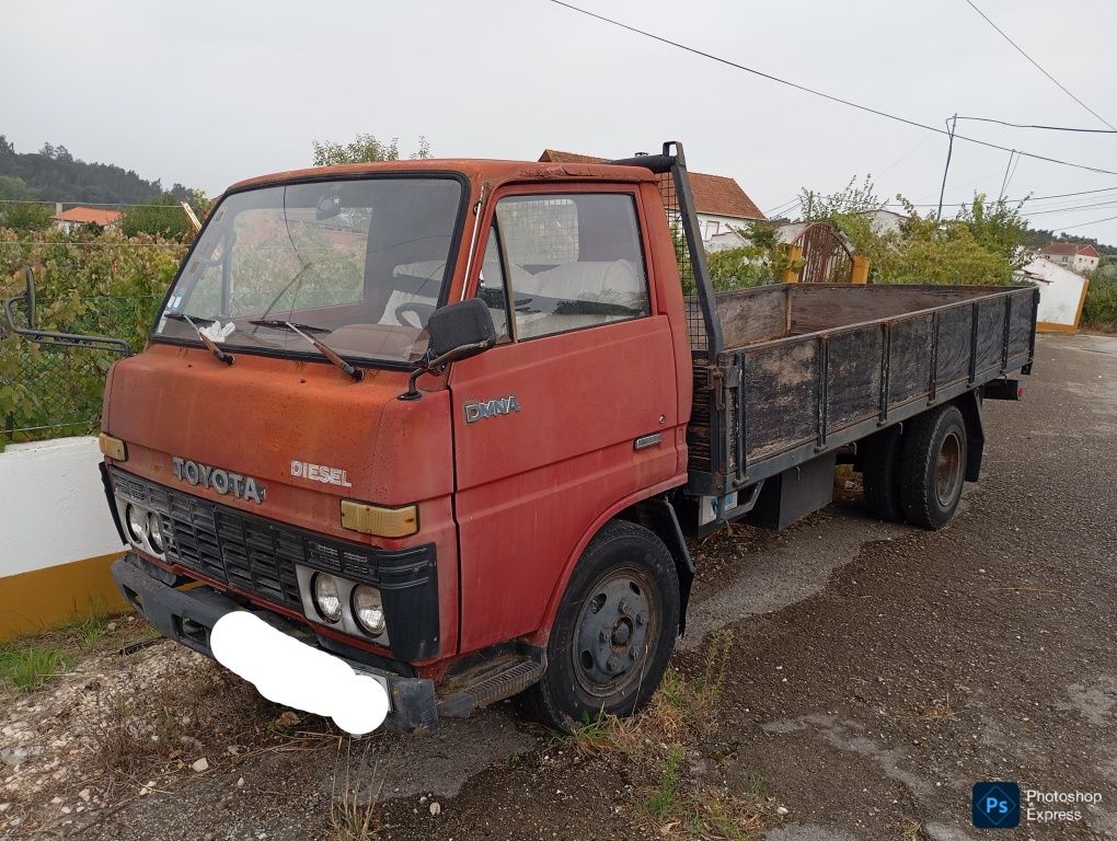 Toyota Dyna Caixa Aberta
