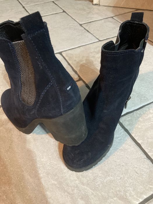 Buty Tommy Hilfiger na obcasie 37