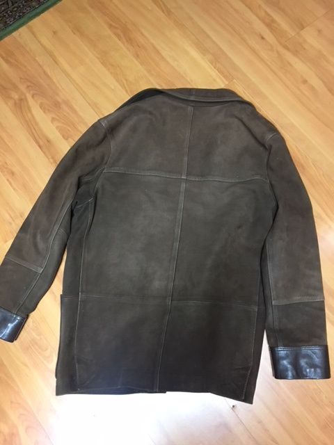 Casaco de pele acastanhado (Portes pagos)