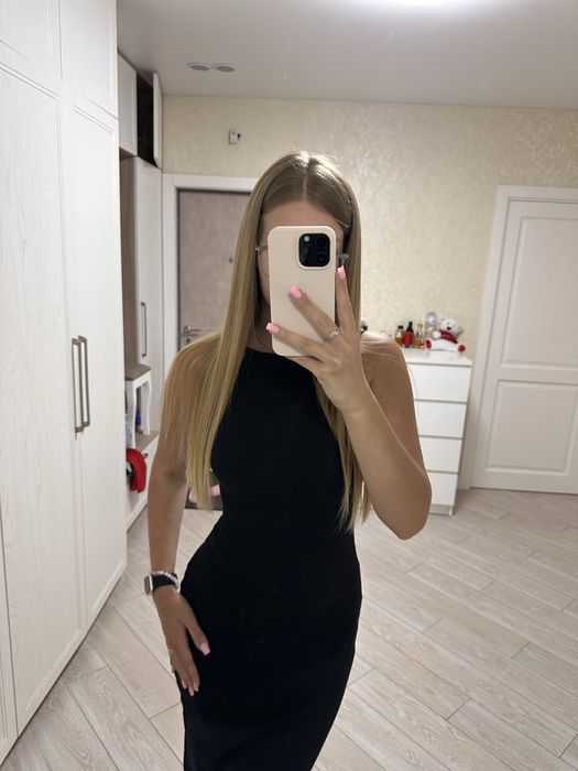 сукня чорна приталена h&m s