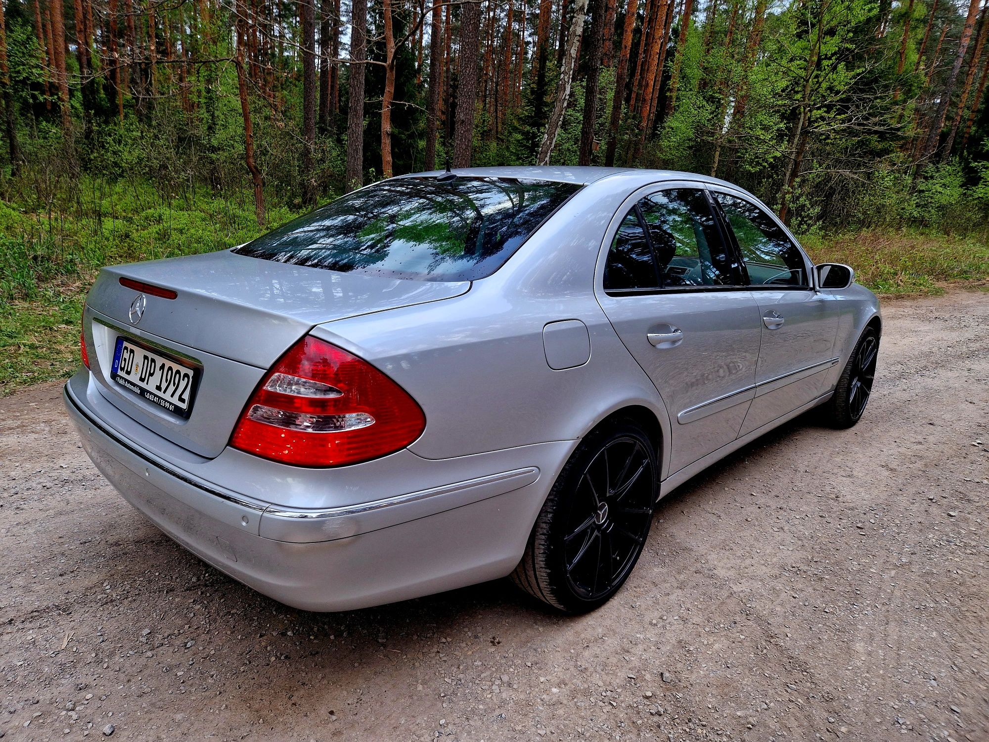 Mercedes e280 e320 v6 zadbana !