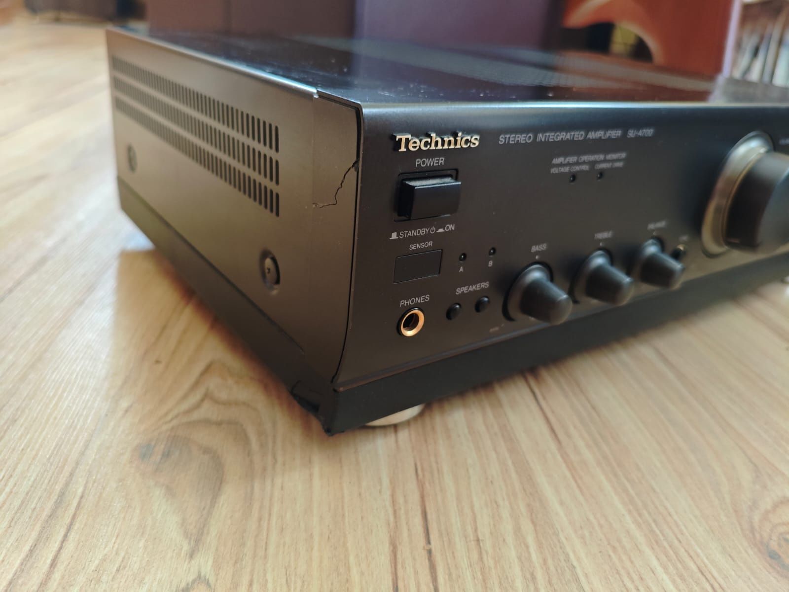 Wzmacniacz Technics SU-A700 z pilotem REZERWACJA
