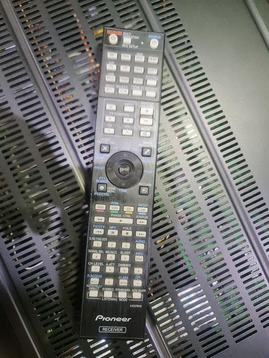 Amplituner Pioneer VSX 921