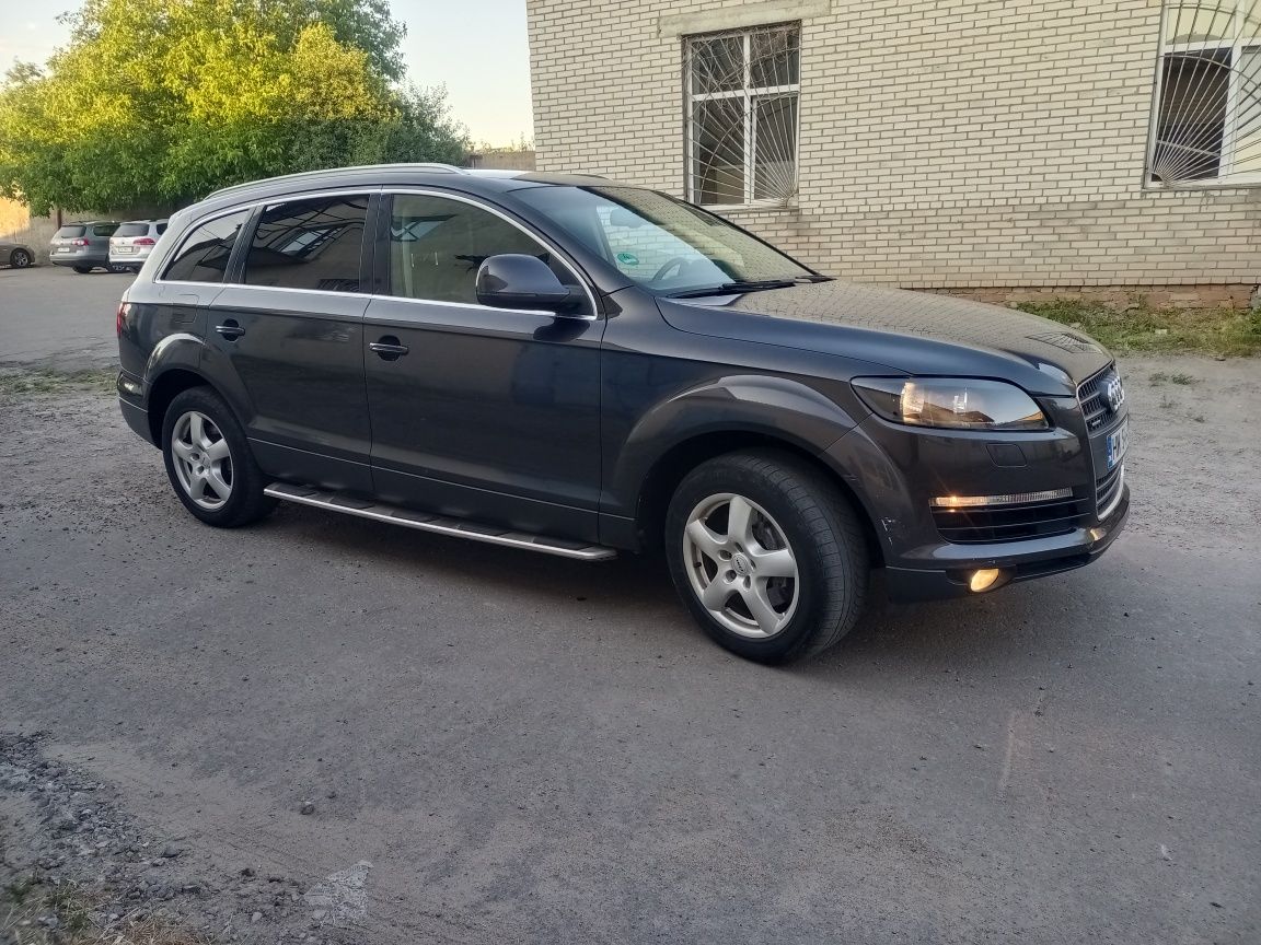 Авто в м.Умань Audi Q7 2008р 3.0tdi