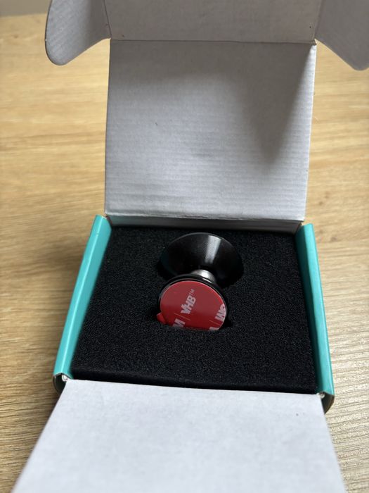 Uchwyt na telefon komórkowy syncwire magnetyczny