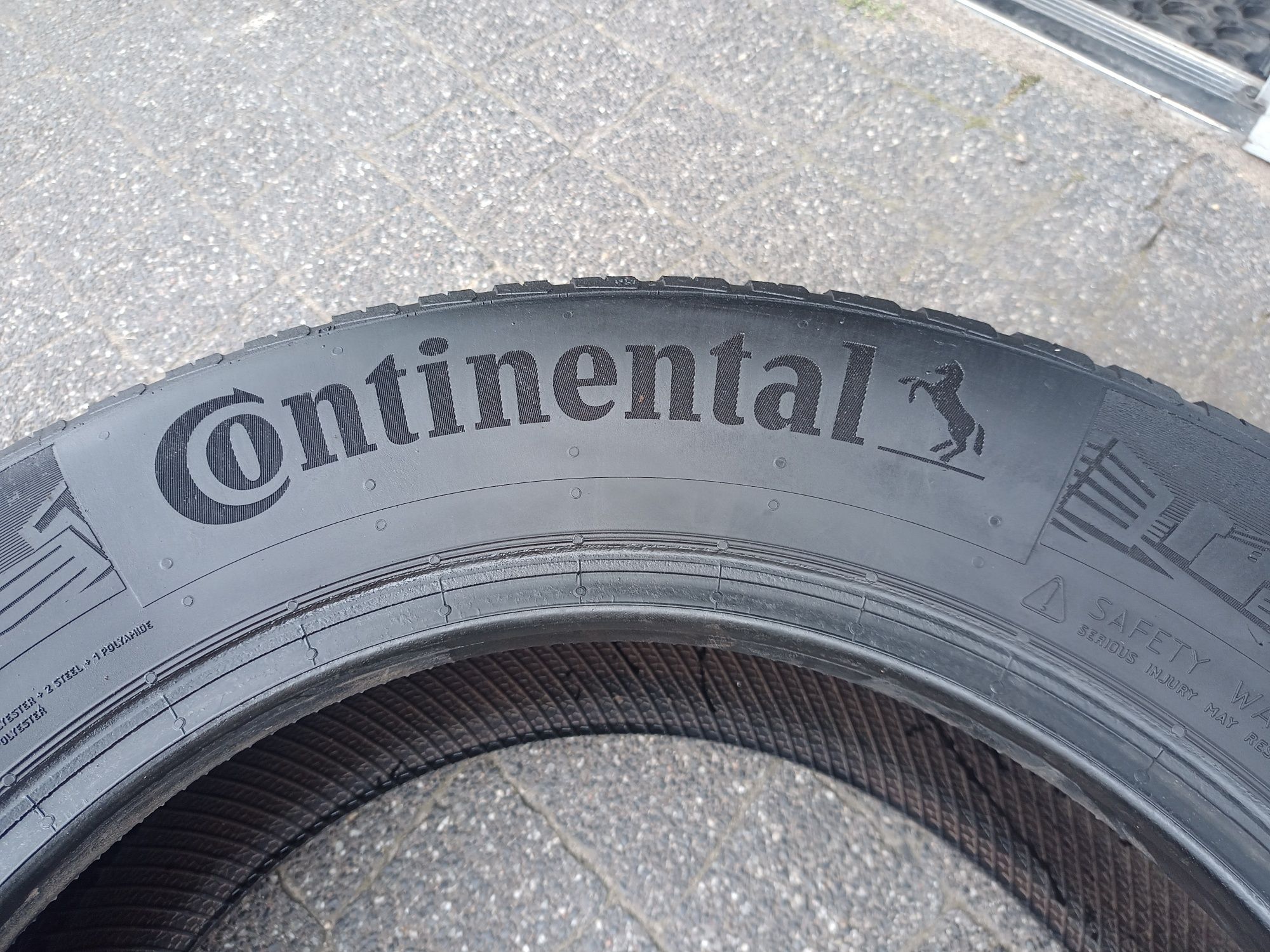 195/65R15 XL Continental AllSeason Contact Całoroczna 2021 Wielosezono