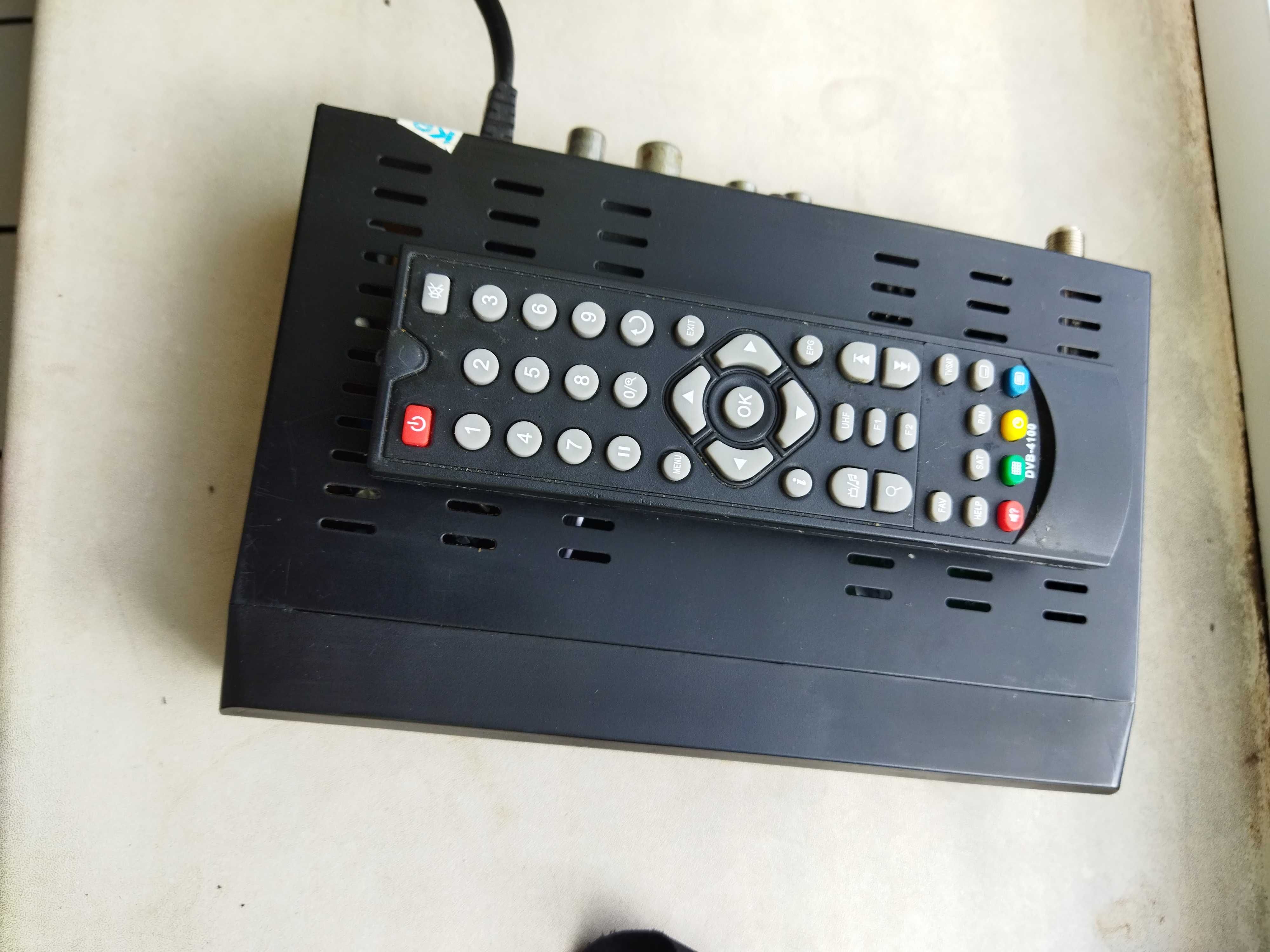 Тюнер,set top box,приставка до супутникового телебачення Orton 4100c