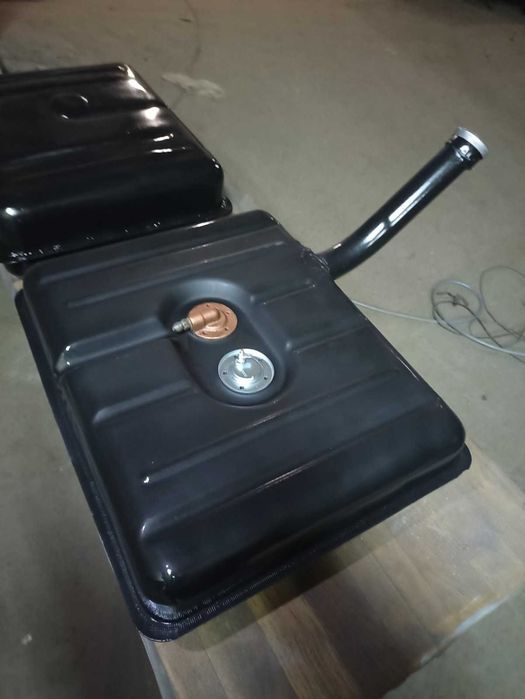 Продам бензобак Москвич-402,407,403 после полной реставрации.