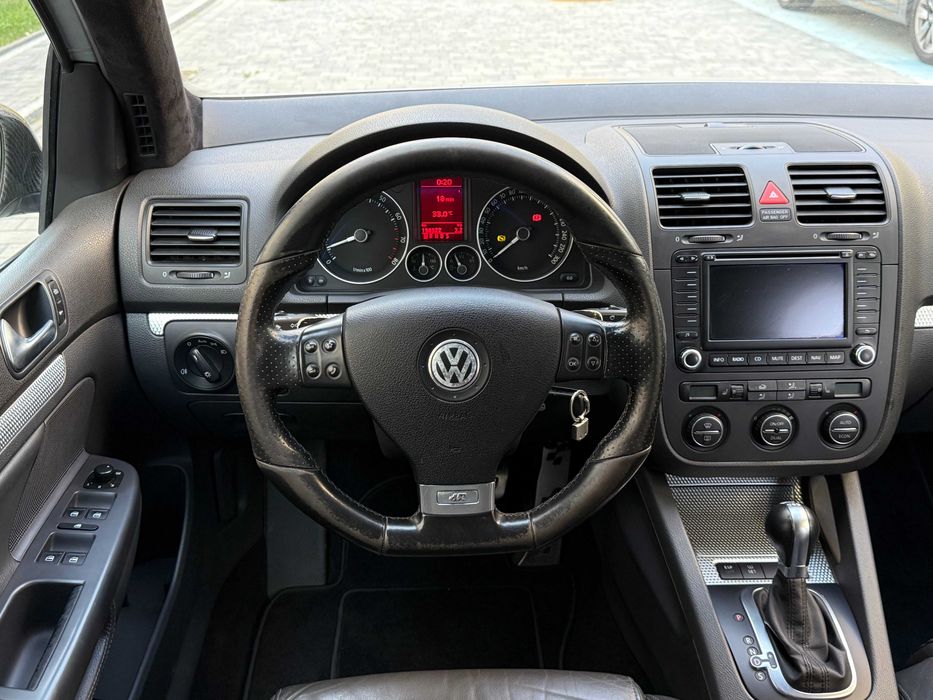 Volkswagen VW Golf V 5 R32 DSG