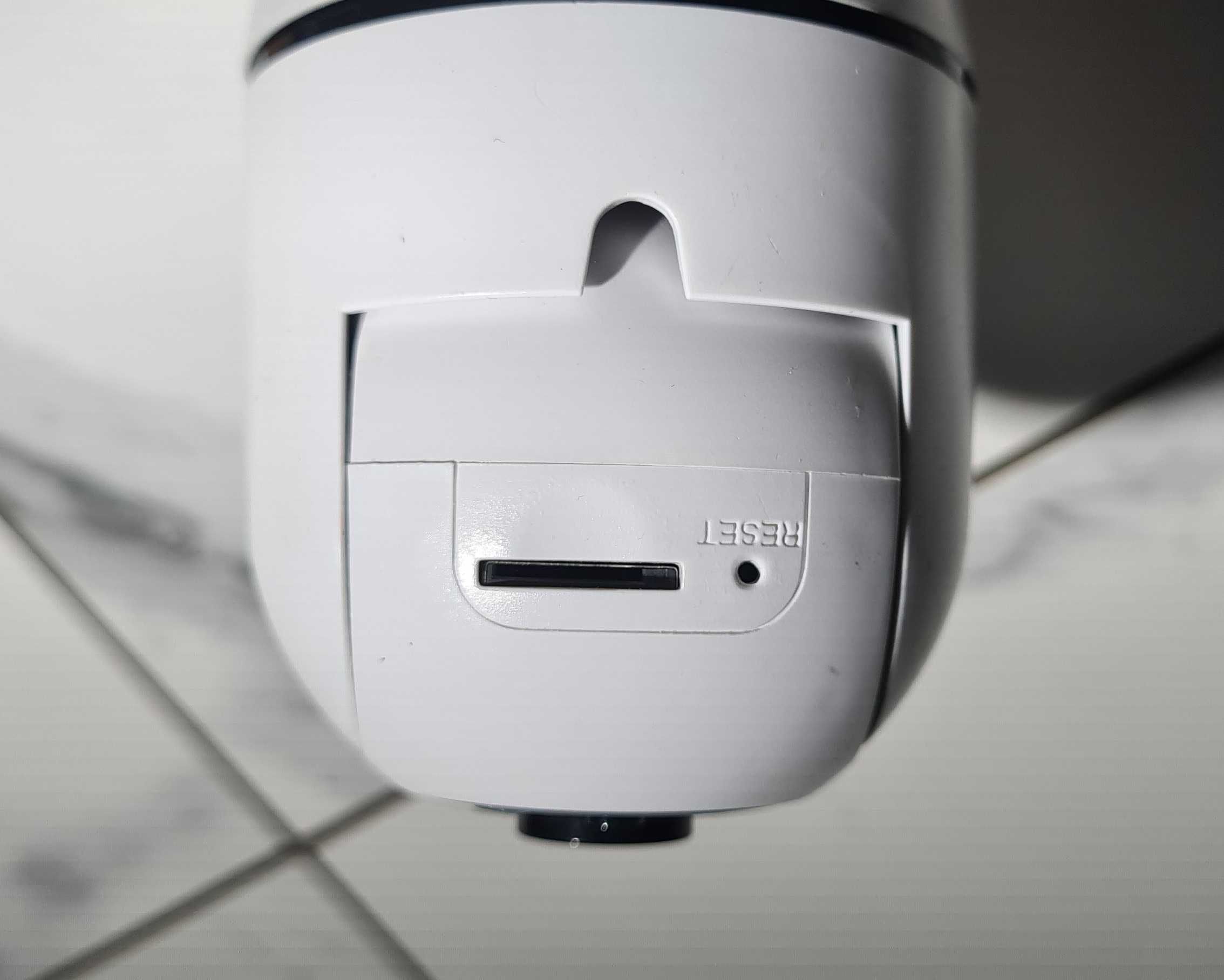 Kamera obrotowa w żarówce Wi-Fi żarówka