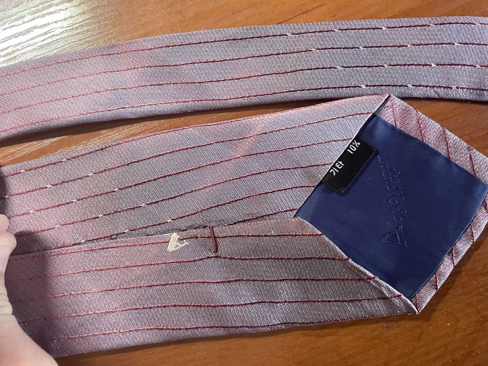 галстук aquascutum